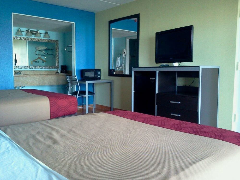 อีโคโน ลอดจ์ เซาท์ แพเดรอ ไอส์แลนด์ Motel เซาท์ปาเดรไอส์แลนด์ ภายนอก รูปภาพ